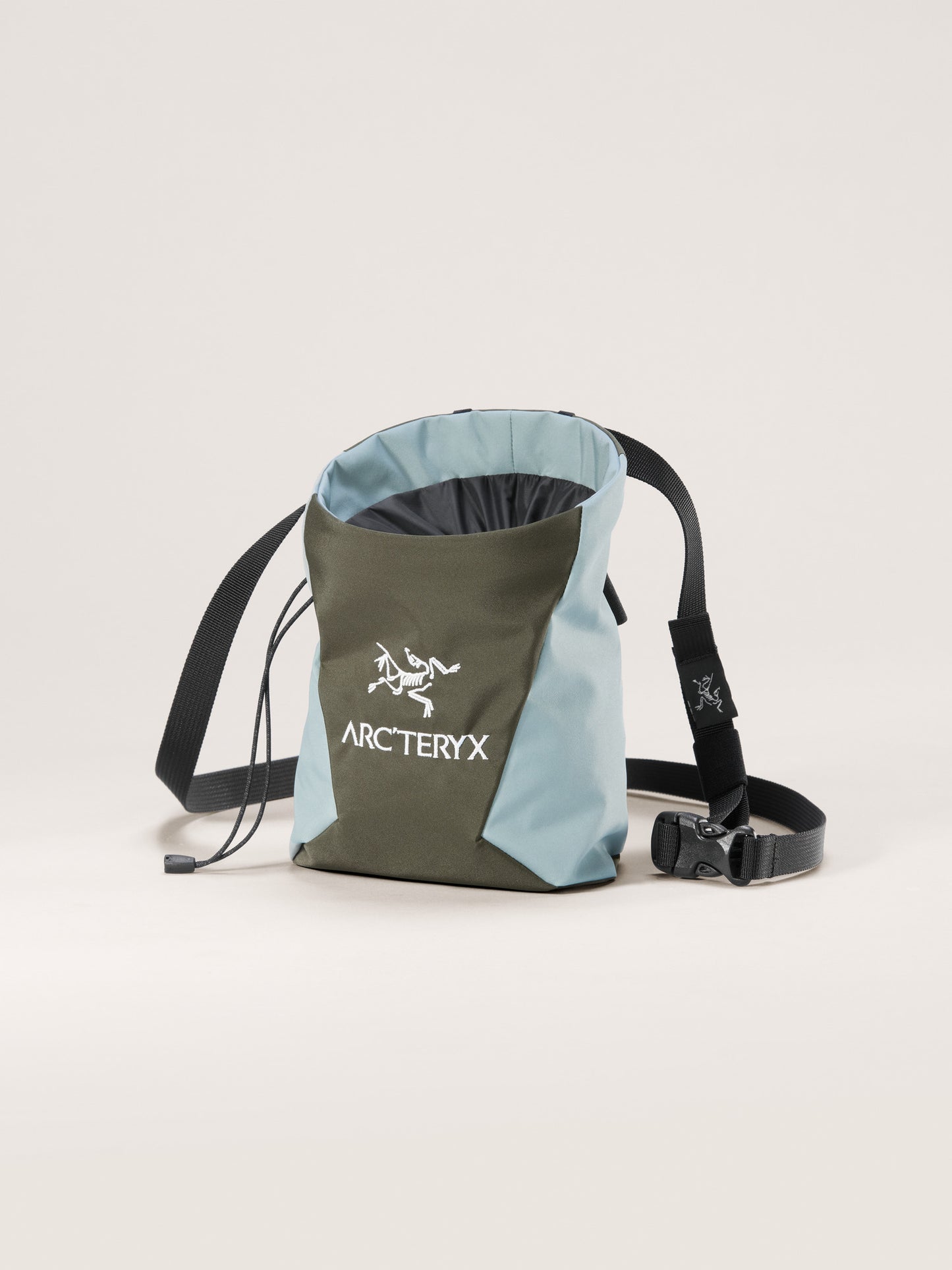 ReCUT™ Ion Lightweight Chalk Bag
