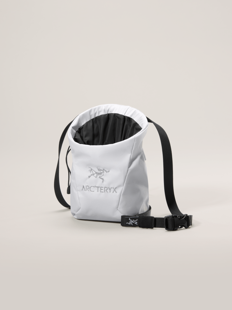 Ion Lightweight Chalk Bag Solitude - Arc'teryx Australia