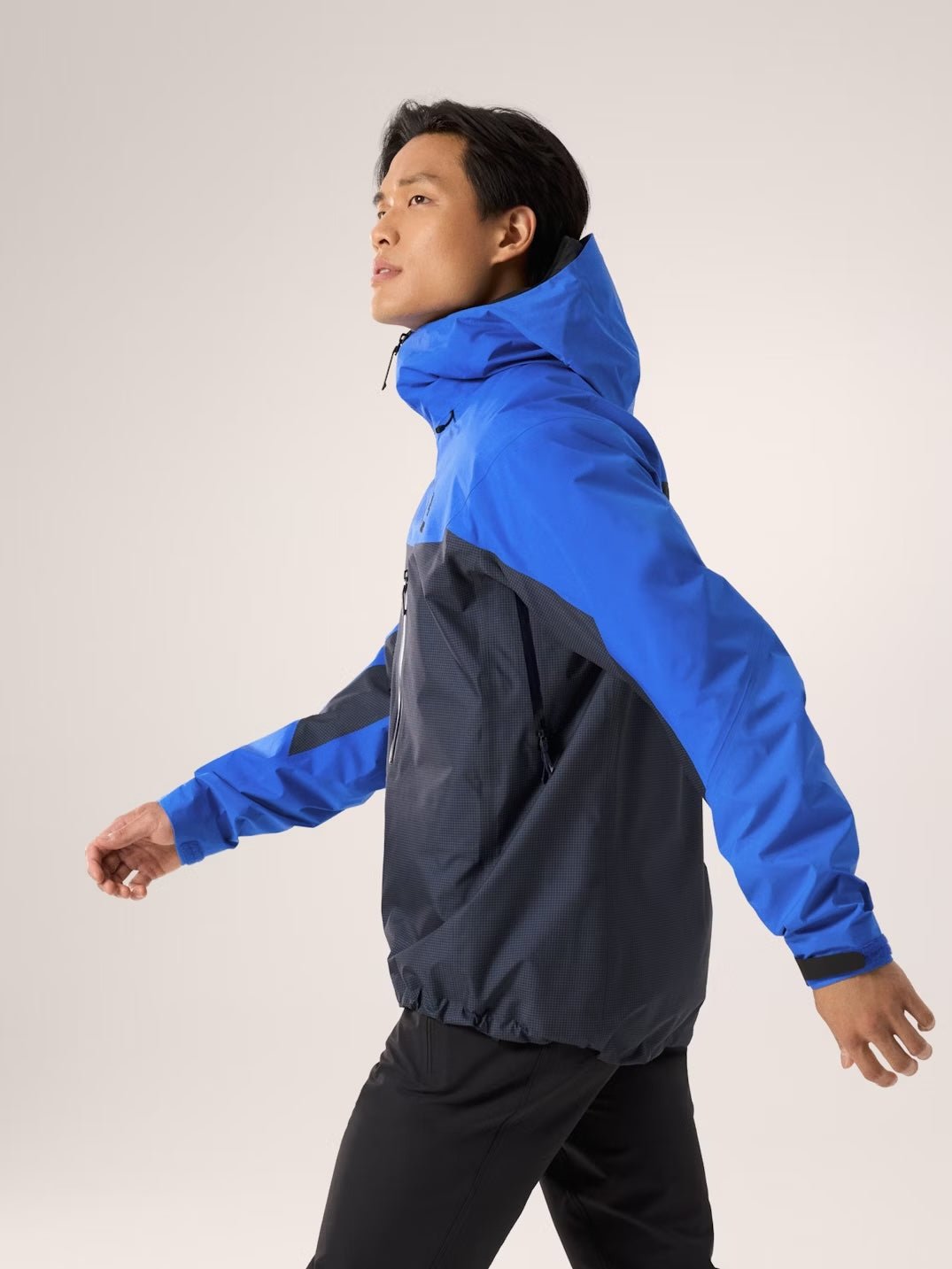 Alpha Jacket Men's Lt Vitality / Black Sapphire - Arc'teryx Australia