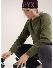 Aestas Crew Neck Pullover Women's