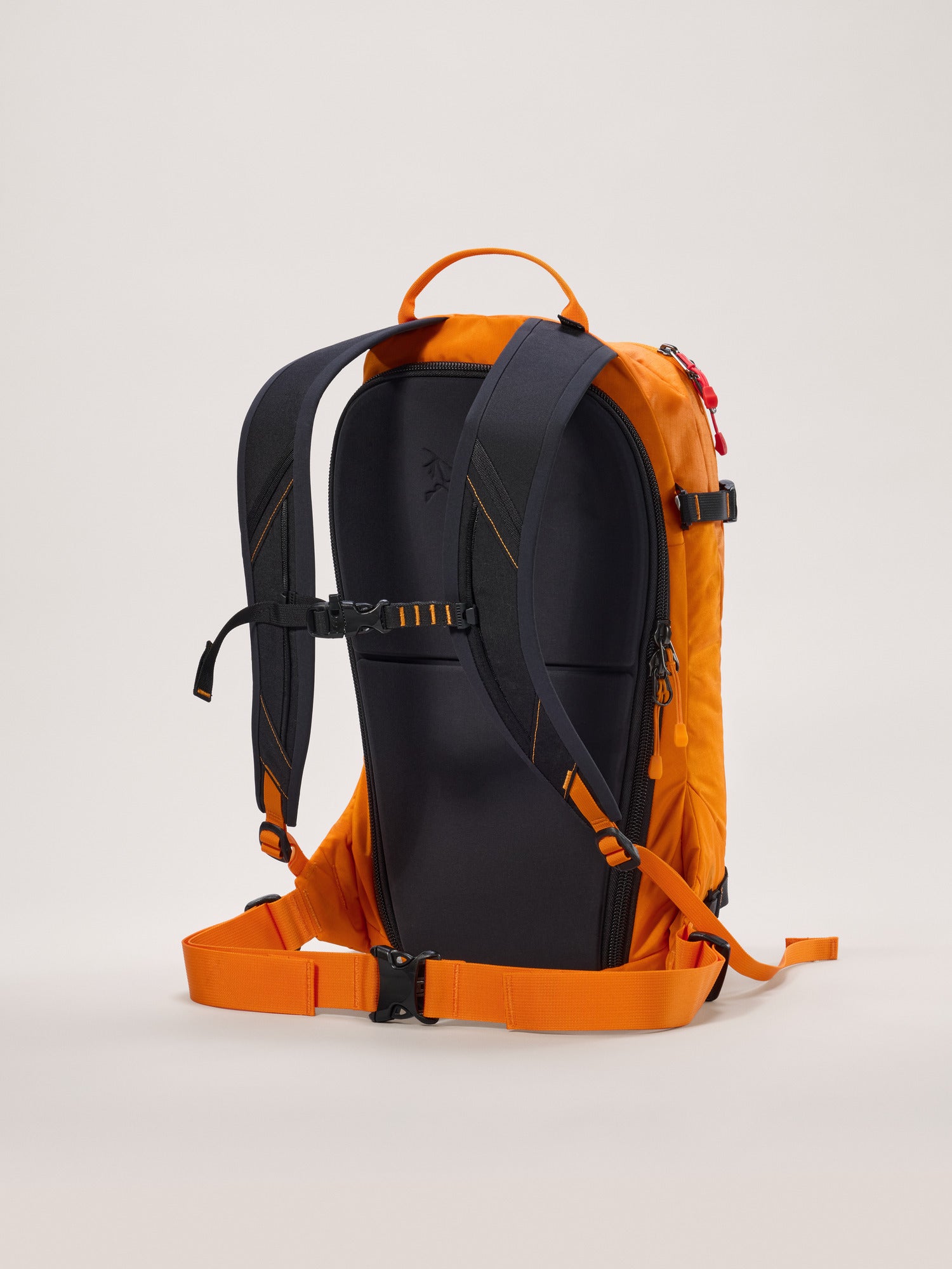 Quintic 16 Backpack