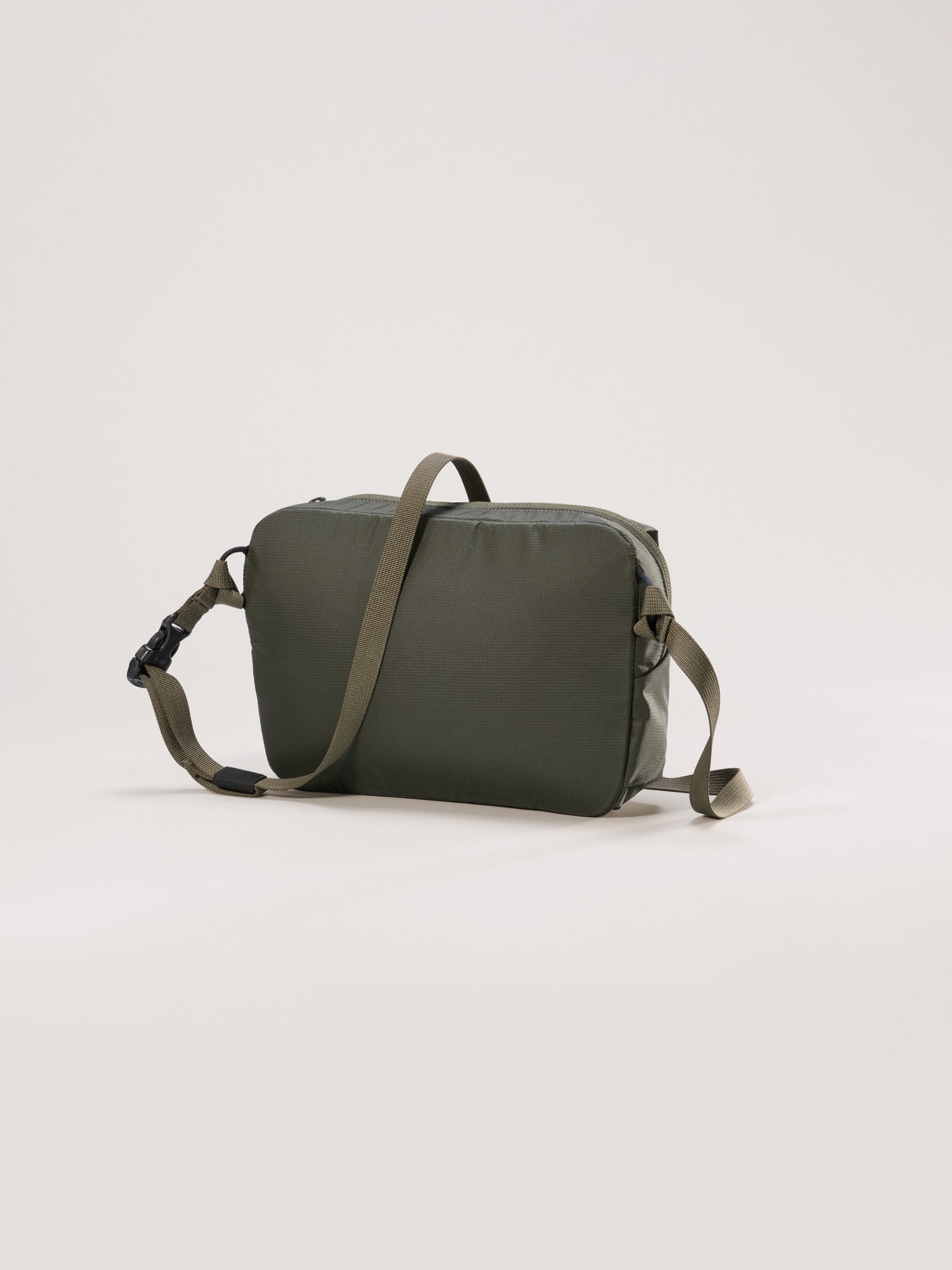 Heliad Crossbody