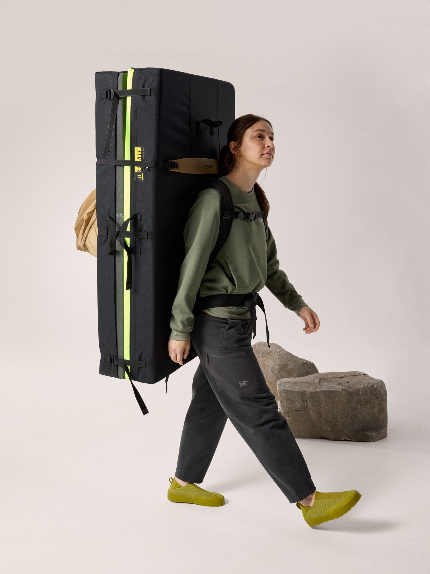 Aestas Jogger Women's