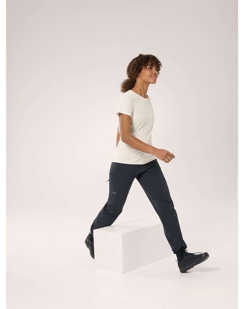 Taema Crew Neck Shirt SS Women's Arctic Silk Heather - Arc'teryx Australia