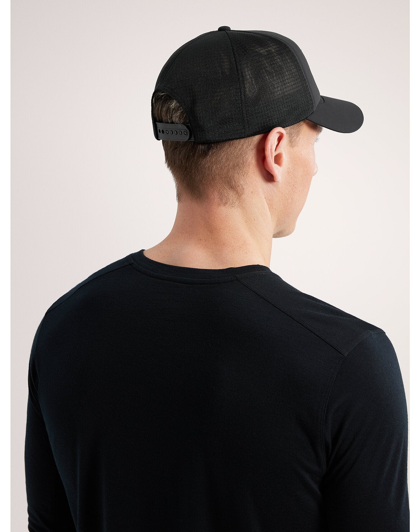 Bird Curved Brim Trucker Hat [final sale]