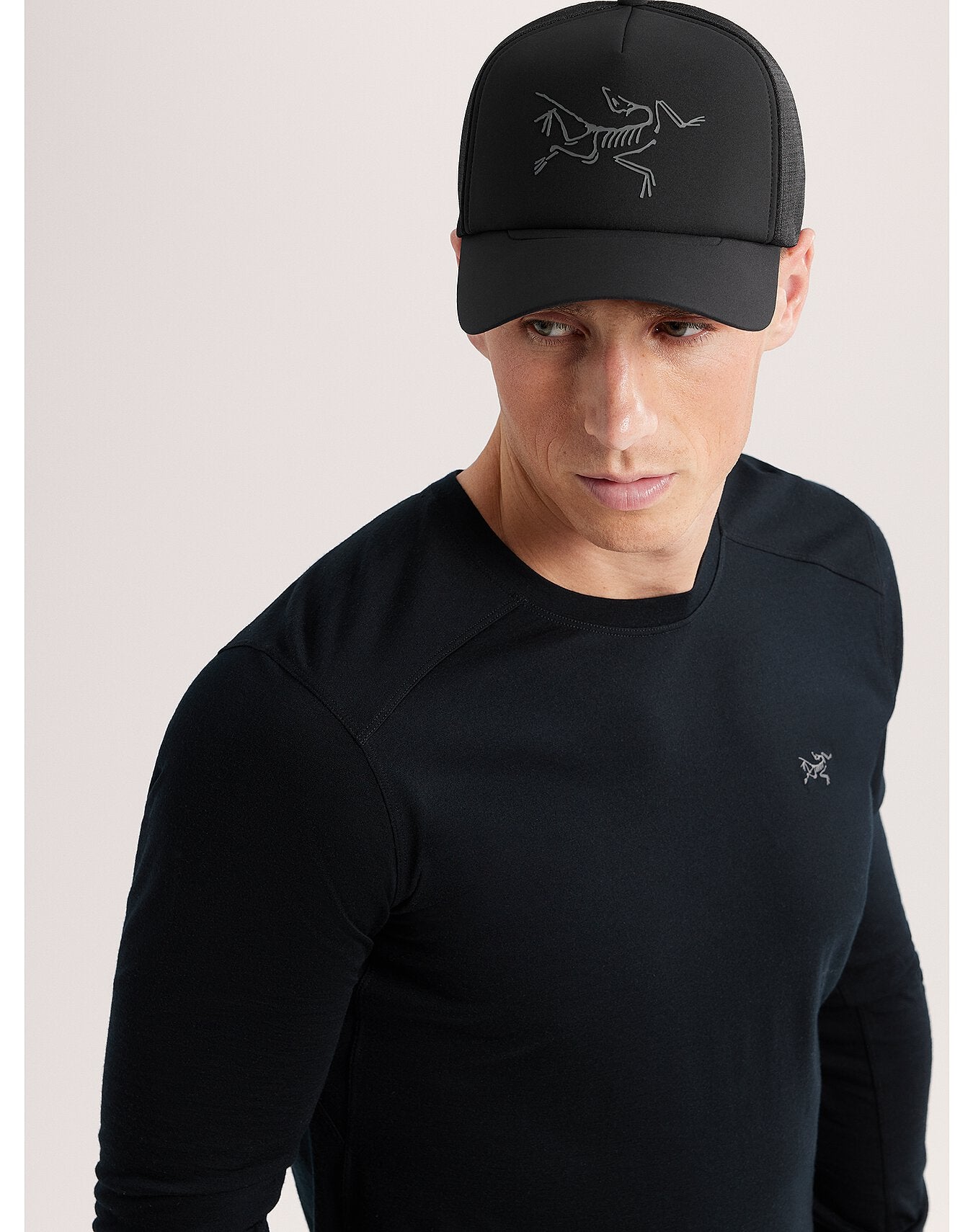 Bird Curved Brim Trucker Hat [final sale]