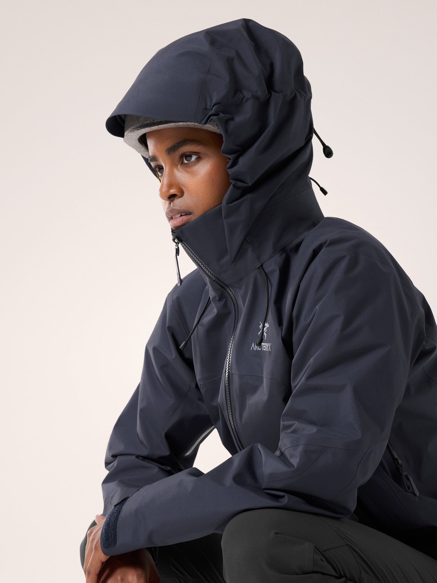 Beta AR Jacket Women's Black Sapphire - Arc'teryx Australia