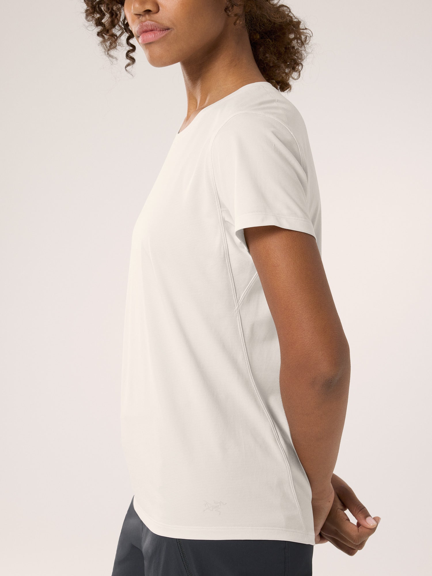 Taema Crew Neck Shirt SS Women's Arctic Silk Heather - Arc'teryx Australia