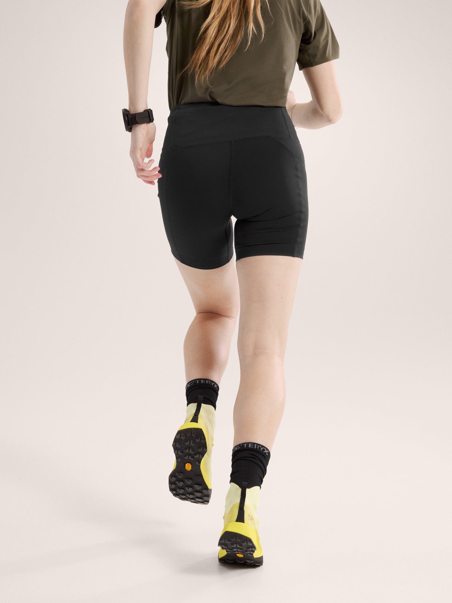 Essent High - Rise Utility Short 6" Women's Black - Arc'teryx Australia