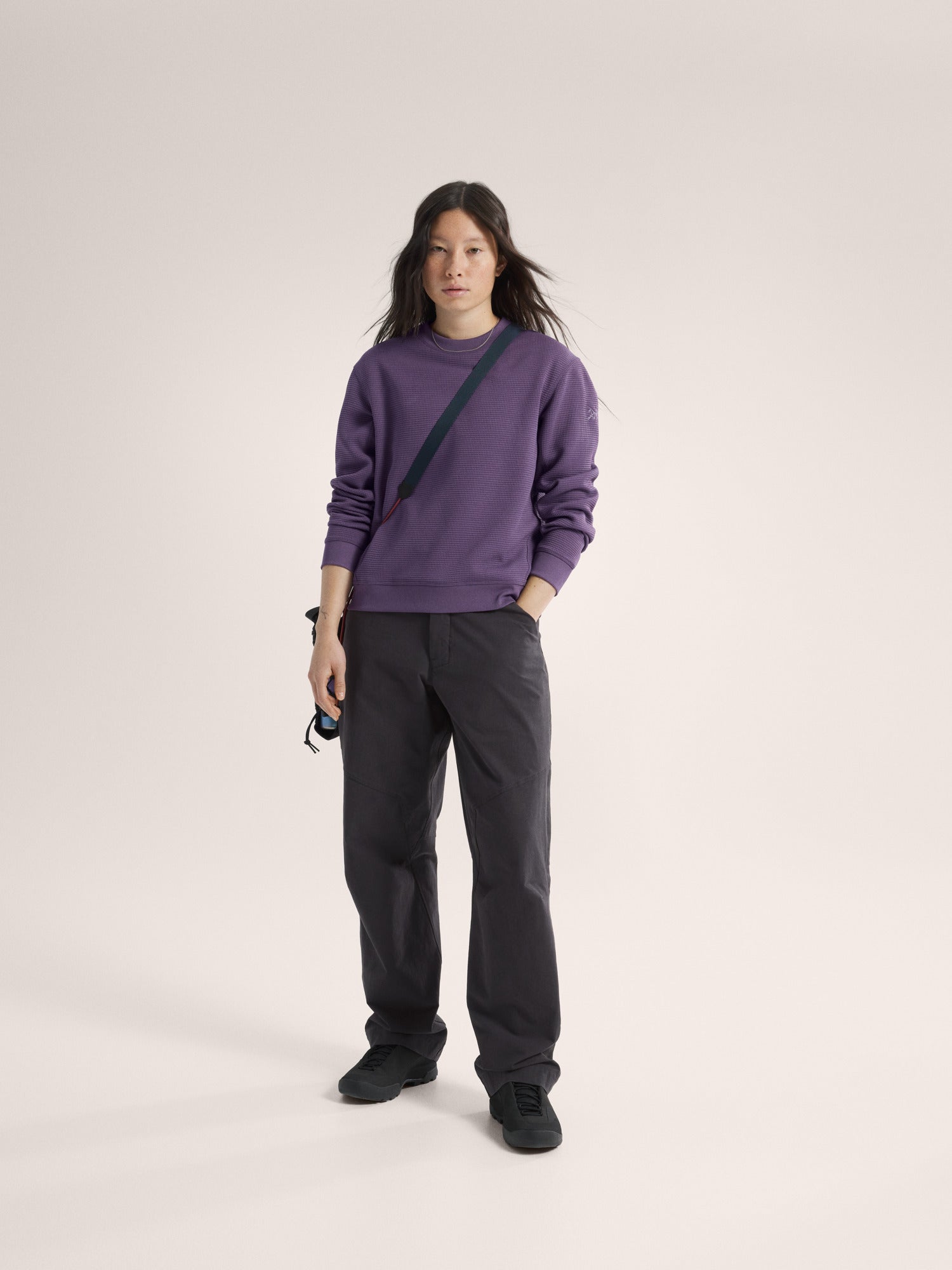 Olera Crew Neck Pullover Women's