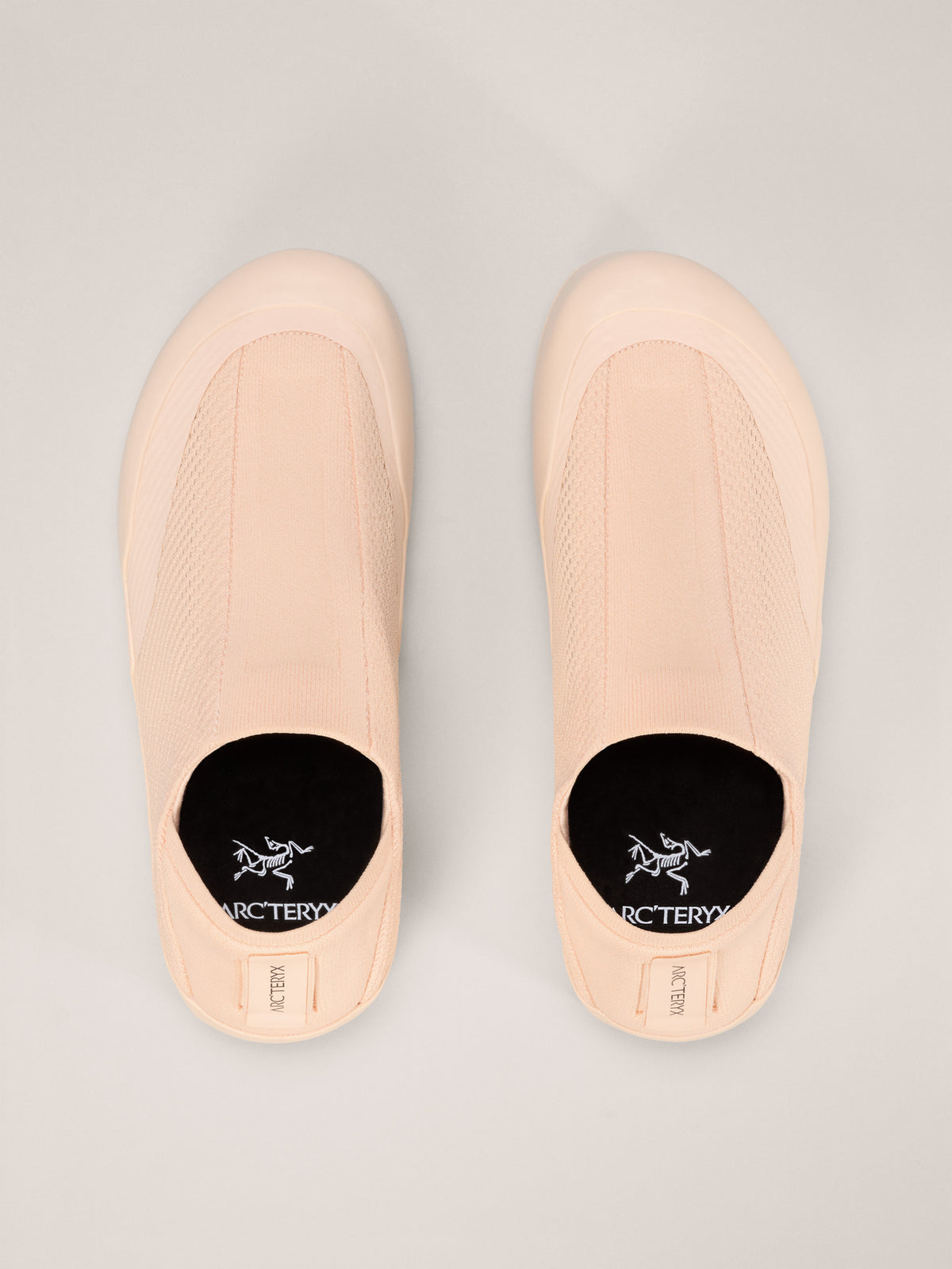 Kragg Shoe Women's
