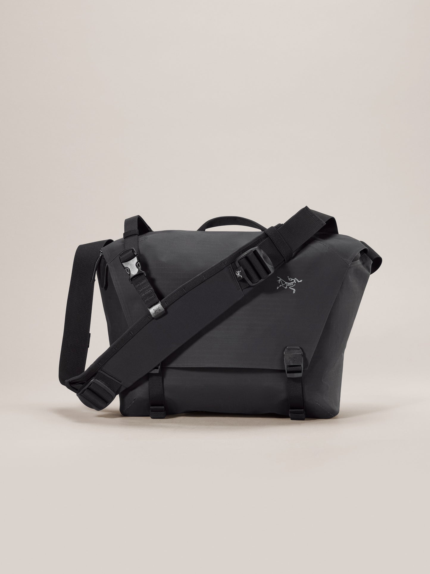 Granville 10 Courier Bag